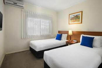 Aparthotel Quest 4*
